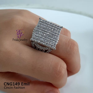 Cincin Wanita Mewah Elegan Kotak mata Cocok dipakai pesta kondangan jalan-jalan Anti Karat Perhiasan fashion Import Premium cng149