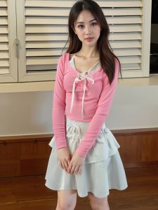 ชุดเซ็ตผู้หญิง สวมใส่แล้วดูหวานละมุนและทันสมัย