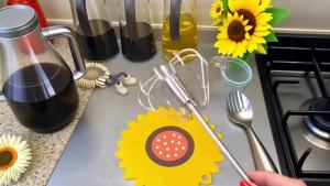 Stainless Steel Semi-Automatic Whisk 2026 Upgraded Hand Push Mixer Stirrer Tool Manual Egg Shaker Rotating Automatic Egg Whisk for Cooking Kitchen Home Egg (10in)