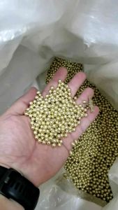 MUTIARA TINDIK MUTIARA PAKU WARNA GOLD MUDA KUALITAS AA UKURAN 8 MM PER BUNGKUS BESAR ISI 400 AN GRAM
