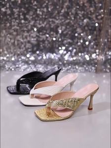 WomenS New High-Heeled Fashion Slippers Outdoor Sandals Stylish Large-Size Flip-Flops