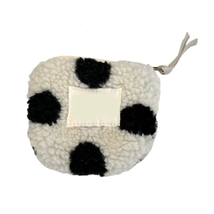Compact Plush Purse with Heart Design for Storing Lipsticks and Small Essential Zippers Closure Purse Holder