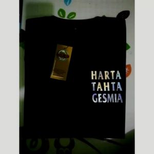 CUSTOM HARTA TAHTA NAMA KAOS CUSTOM SATUAN