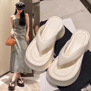 [Free Shipping] WomenS Summer New Trendy Thick-Soled Slippers For Home And Outdoor Wear Wedge High Heels Sweet Solid Color Flip-Flops