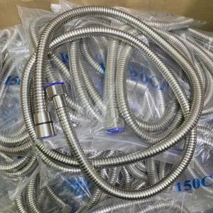 Vòi Hoa Sen Inox Không Gỉ Tăng Áp Lực Phun Mạnh Tiết Kiệm Nước - Tay Sen Tắm Cầm Tay Cao Cấp - Vòi Xịt Phòng Tắm - Phụ Kiện Nhà Tắm Cao Cấp - Bát Sen Cầm Tay