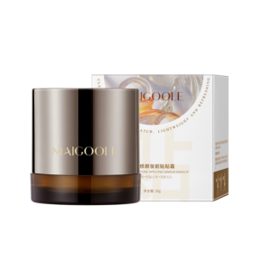 💖Hydrating Moisturizing Fitting and Brightening Skin Tone Pre-Makeup Cream Brightening Skin Tone Ladies Hydrating Pre-Makeup Isolation Moisturizing Cream Moisturizing and Refreshing Fitting Cream妆前贴贴霜