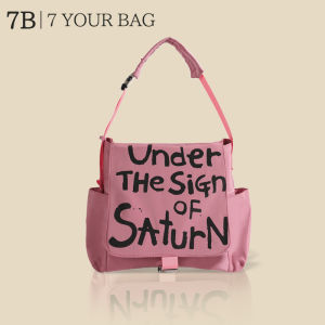 Jiang Shiqi Same Shoulder Bag 2023 New Fashion Large Capacity Commuter Tote Bag Graffiti Letter Messenger bag Hand Bag For Women Sling Bag Ladies Handbag Waterproof crossbody bag Canvas shoulder bag New Fashion Korean Woven Mobile Phone Zero Wallet