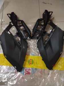 Cover Kaver Tutup Body Bodi Kecil Vario 125 K2V SEPTEMBER 2022 2023 2024 MERK WIN