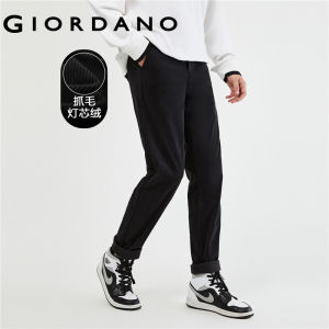 GIORDANO ผู้ชาย กางเกงผ้าคอร์ดูรอยบุขนแกะหนาอบอุ่น กางเกงขายาวหลายกระเป๋า สีพื้น เอวสูงปานกลาง แฟชั่นลำลอง 01113671
