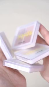 FOCALLURE Bảng phấn mắt ngọc trai bốn màu FA177  Thông Quan ( Chỉ dành cho xuất khẩu )