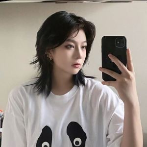 Wig lalaki gitna maikling buhok Hapon samurai ulo ang parehong wig Korean bersyon guwapo wolf buntot mahaba ang buhok natural na buong takip sa ulo