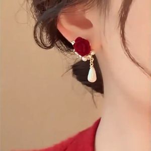 1 pair Wine Red Pearl Rose Flower Earrings Retro Wedding Ear Studs Chinese New Year Jewelry Earring