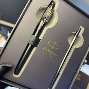 PARKER Business Signature Pen IM Divine Beast Rational Black Treasure Bead Pen (Free Carving)