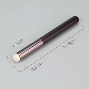 แปรงทาลิปสติก แปรงทาปาก กลม แปรงคอนซีลเลอร์ ทาลิปไม่เป็นคราบ แปรงทาลิปฟุ้งสไตล์เกาหลี คอนซีลเลอร์ เนื้อแมตต์ ขนาดเล็ก แบบพกพา อเนกปร