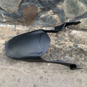 Dè chắn bùn nối vào dè zin xe EXCITER 150 và 155 màu đen mờ