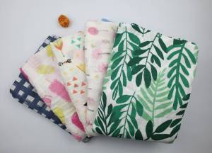 (🚚ส่งฟรี ใช้ร่วมกับคูปอง) ผ้าห่อตัวเด็ก ผ้าห่อตัวมัสลิน ผ้ามัสลิน คอตตอน 100% Muslin Swaddles ขนาด 120x120 cm. ผ้านิ่ม ผืนใหญ่ ลายน่ารัก V3