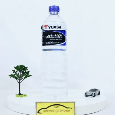 Yuasa Air Aki Accu 1 Liter Demineralized Battery Water untuk nambah