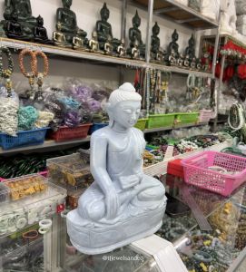 แกะสลักพระพุทธรูป ปางมารวิชัย หน้าตัก 9นิ้ว ความสูง13นิ้ว Celestial Serenity Buddha  งานแกะสลักพม่า