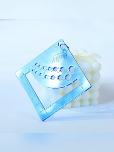 Acrylics Knitting Gauge Ruler with Keychain Clip Knitting Gauge Square Knitting Tool for Yarns Measuring Tool