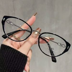 0~-400°Myopia Glasses Women Cat Eye Photochromic Anti Blue Light Eyeglasses Anti Radiation Fashion Metal Small Frame Lightweight Graded Nearsighted
