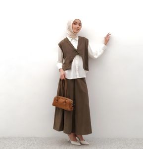 Ayana Set Rok Rompi Remaja Muslimah - Baju Muslimah Remaja Setelan Dewasa Terbaru 2025