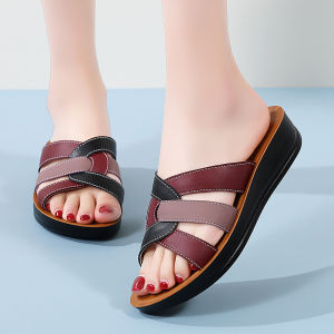 [Free Shipping] New Summer Flat Sandals for Women Non-Slip Large Size Versatile Womens Sandals Moms Slippers