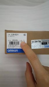 OMRON CJ1W-OC211 Authentic Original Output
