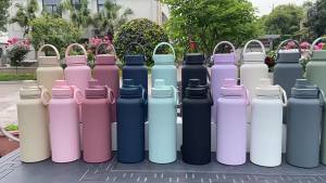 Gift SG Ready Stock 1L Large Capacity Coffee Cup Heat and cold insulation Flask Vacuum Stainless Steel Sports Water Bottle Motivated Portable Mug Drinkware Bottle