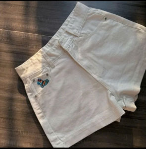 quần đùi thêu ngựa túi trước sau kaki màu trắng sml r1