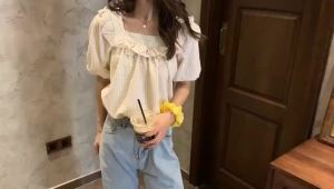 IELGY plaid puff sleeve shirt for women thin section loose fit square neck short sleeves.