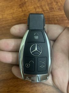 Chìa Khóa Thông Minh smartkey 3 Nút Bấm 433mhz Cho Mercedes GLK