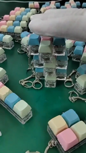 Bàn phím di động Đồ chơi móc khóa Mặt dây chuyền nhỏ gọn Keycap nút Đồ chơi móc khóa bàn phím để thư giãn và thuận tiện