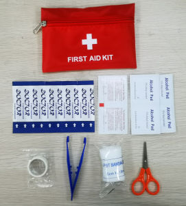 【Spot】8pcs 13pcs Portable First Aid Kit Set Car Kit Complete Emergency Kit Outdoor Travel First Aid Kit Custom Home Medical Kit