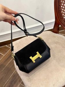 Túi Kẹp Lách Nữ Túi Xách Nữ Phong cách Thời Trang Hàn Quốc Size 21cm. Mộc Nhi - Túi Xách Nữ