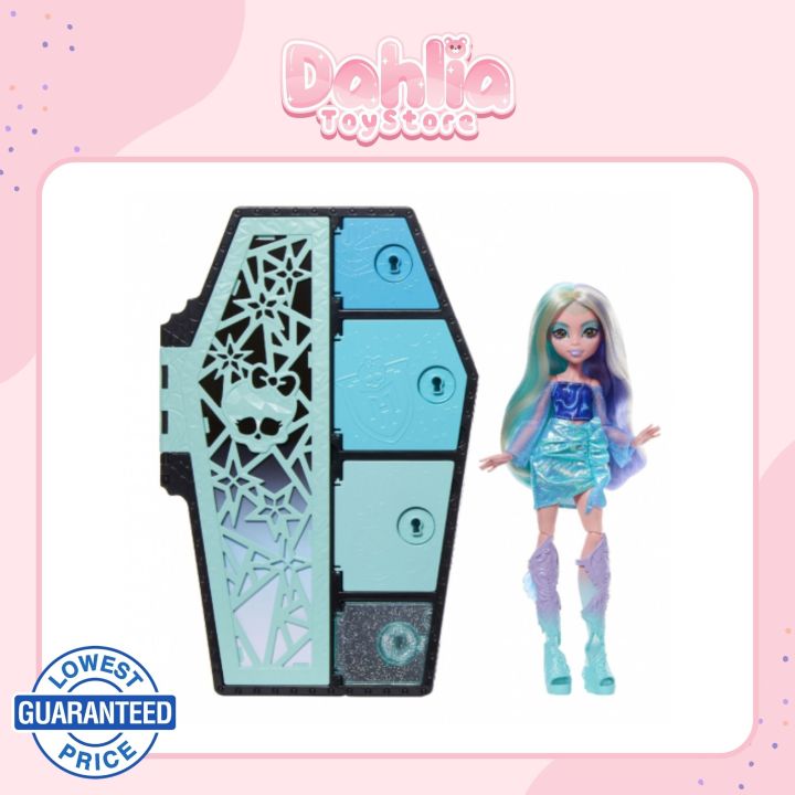 Monster High Skulltimate Secrets Lagoona Blue Doll and Fashion Set with  Dress-Up Locker 