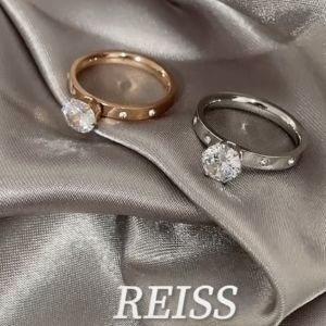 RAISS ไทเทเนียม Rose Gold แหวนเงิน 1 กะรัตผู้หญิง Claw เพชรแหวนเพชร ขนาดเล็ก สำหรับเครื่องประดับสตรี
