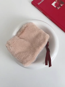 Vải nhung mềm mại ví phong cách và thuận tiện thay đổi túi hoàn hảo cho sử dụng thường nhật và du lịch