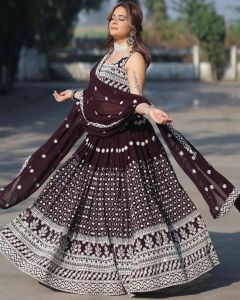 [PRE-ORDER] SEMISTITCHED LEHANGA CHOLI {ETA:2025-12-31}