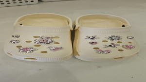 Charm jibbitz sticker gắn dép cross mẫu B29 giả kim