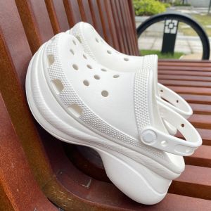 Giày sục crocs chuẩn xịn chống hôi chân nhựa tế bào êm mềm siêu bền đi mưa lội nước đi biển Crocs bae classic đế cao 8cm màu trắng