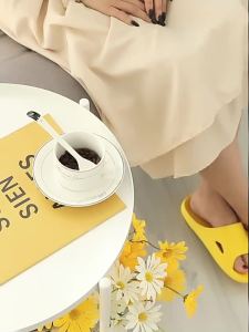 New Style WomenS Summer Slippers For Couples Suitable For Home Use Indoor Bathroom Non-Slip Thick Soft Sole Suitable For Outdoor Wear MenS Sandals