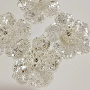 NOBLELUX 3D Beaded Sequins Flower Appliques Handmade Black White Clothing Patch Clothing Accessories Sticker Lace Patches Garment Design Materials