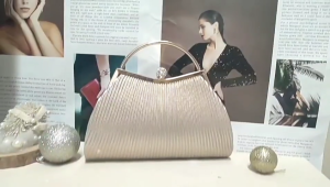 Pleated Clutches Bag for Wedding Party Women Girl Formal Evening Bag with Chain Banquet Purse Female Cocktail Handbag