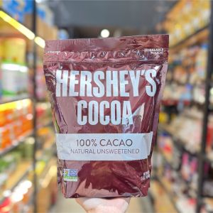 Bột Cacao Hersheys Cocoa 652g - Nguyên chất không đường – dễ dàng điều chỉnh vị ngọt theo sở thích. Hương thơm socola đặc trưng – tạo sự cân bằng hoàn hảo giữa vị đắng và béo ngậy.