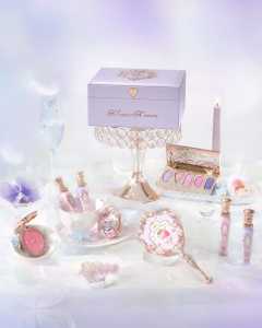 QSB | READY | Flower Knows Violet Strawberry Rococo All-In Gift Set | LIMITED EDITION