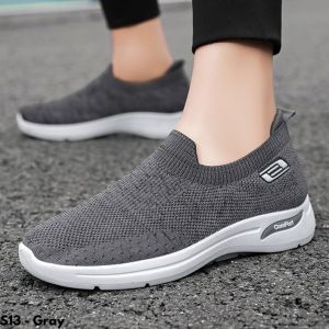 Gypsy - Runner Man Sepatu Sneakers Runner Pria Cowok Laki Slip On Import Hitam Sneaker Grey Snakers Korea Seoatu Snekers Cowo Snikers Snackers Kasual Flatshoes XS13