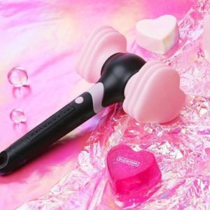 HOTOMI รูปหัวใจ แท่งไฟ บีพี พร้อมบลูทูธ BP 1st/2ND LIGHT STICK ของเกาหลี สนับสนุนโคมไฟ โคมไฟคอนเสิร์ต LED ของเล่นของขวัญแฟน