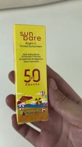 Sunbare Bright-C 2in1 Bundle Sunscreen Tinted + Daily Light Gel SPF50 PA++++ Ringan Tidak Berminyak Dengan Vitamin Wajah Untuk Hasil Putih Natural Sehat