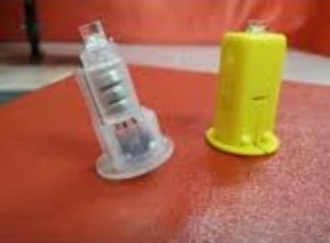 Combo 10 đèn led 7 màu gắn kèm đèn lồng Trung Thu dùng để Trang Trí và nhiều mục đích khác.