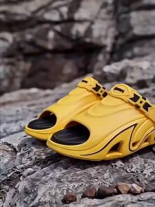 [Free Shipping] 2026 MenS Thick-Soled Slippers Non-Slip Breathable Suitable For Outdoor Wear In Summer Beach Driving And As Beach Sandals